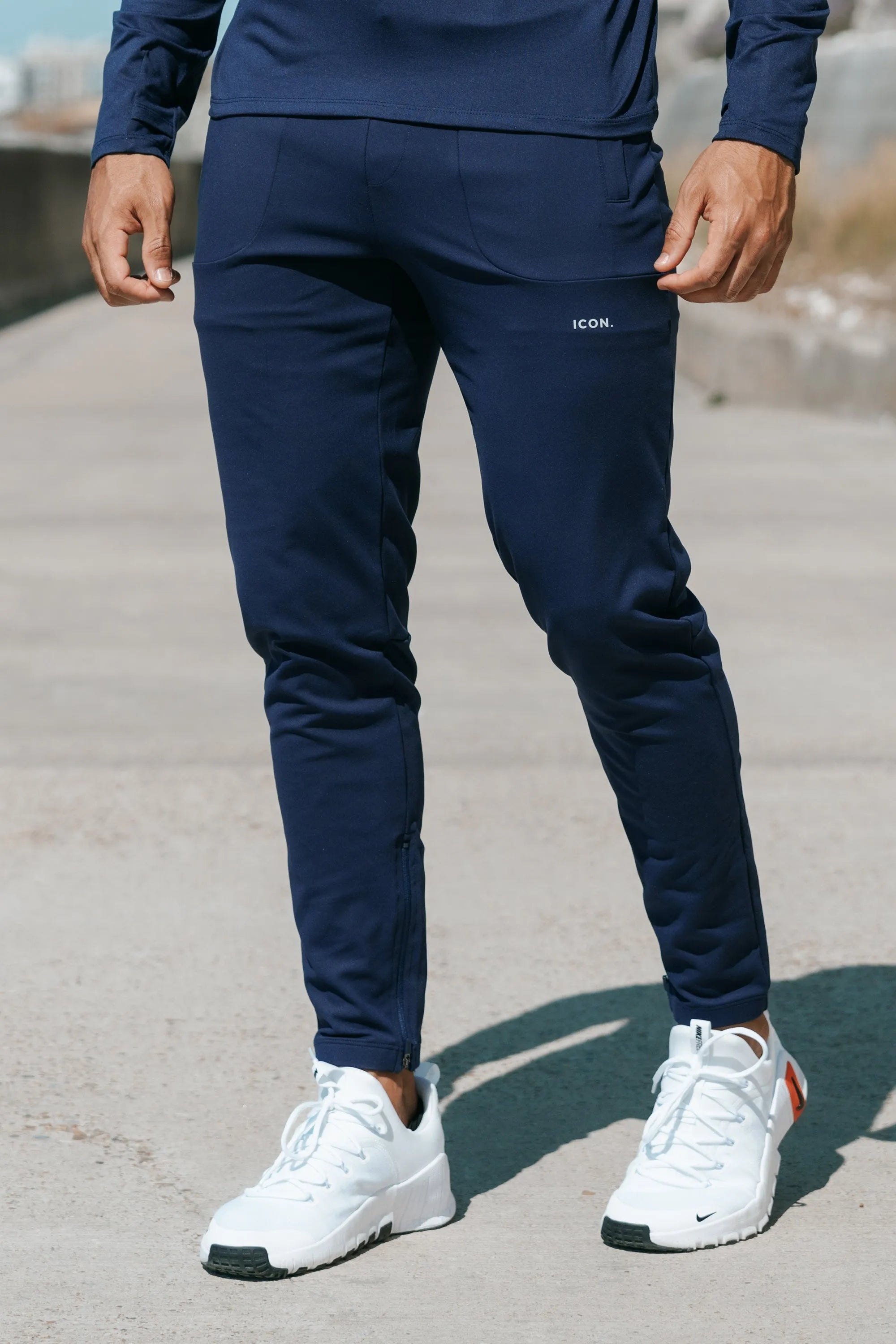 Los pantalones activos del icono