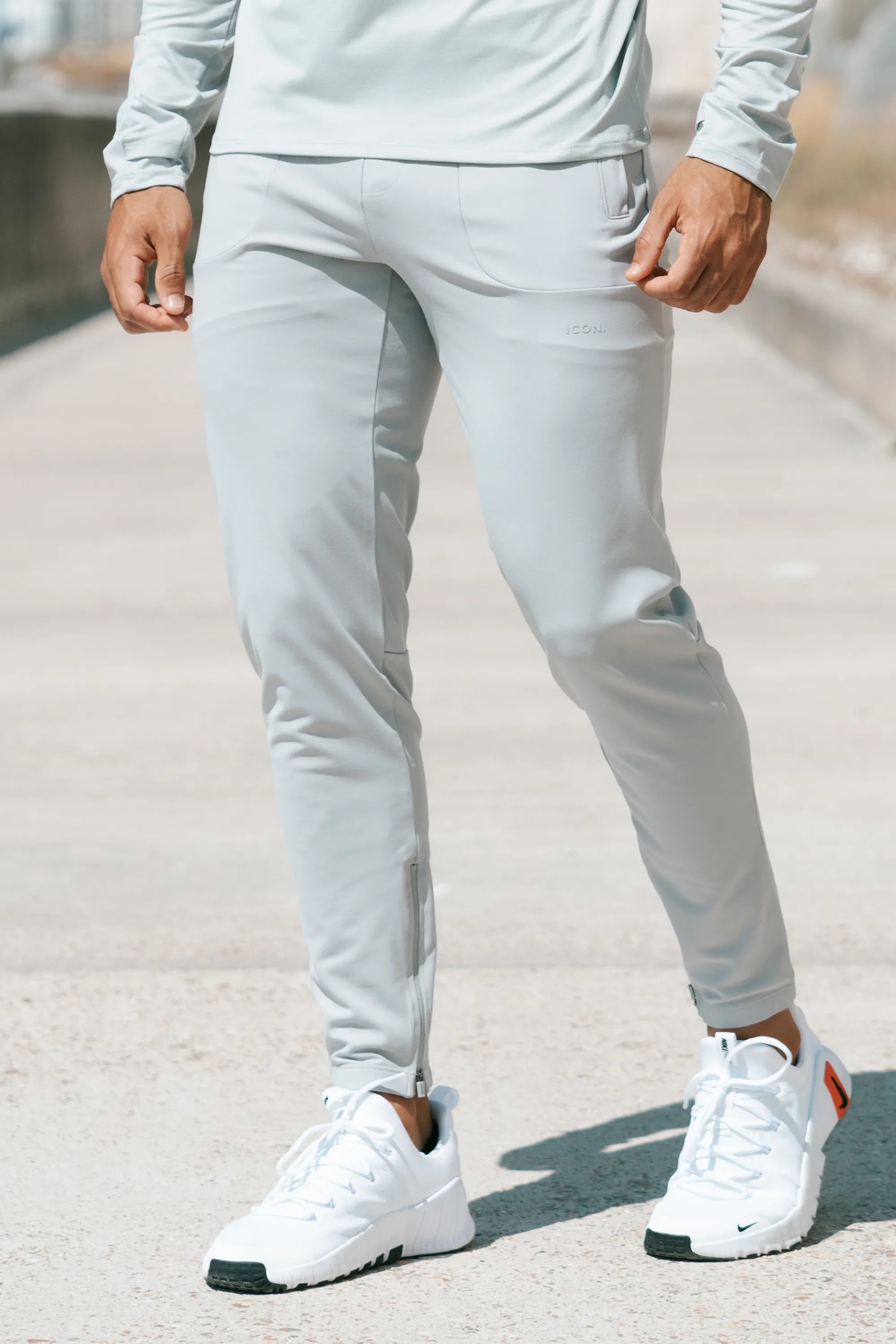 Los pantalones activos del icono