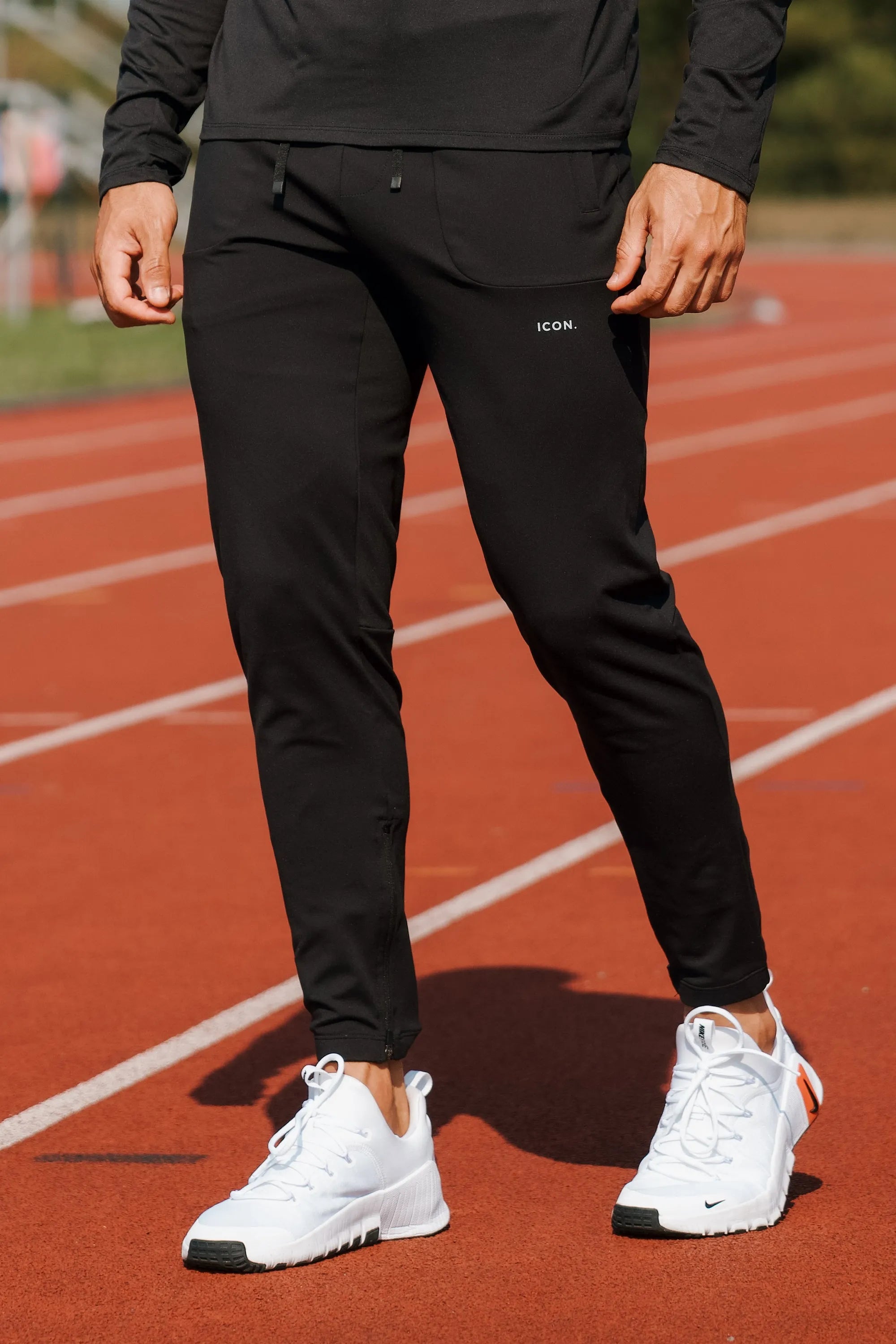 Los pantalones activos del icono