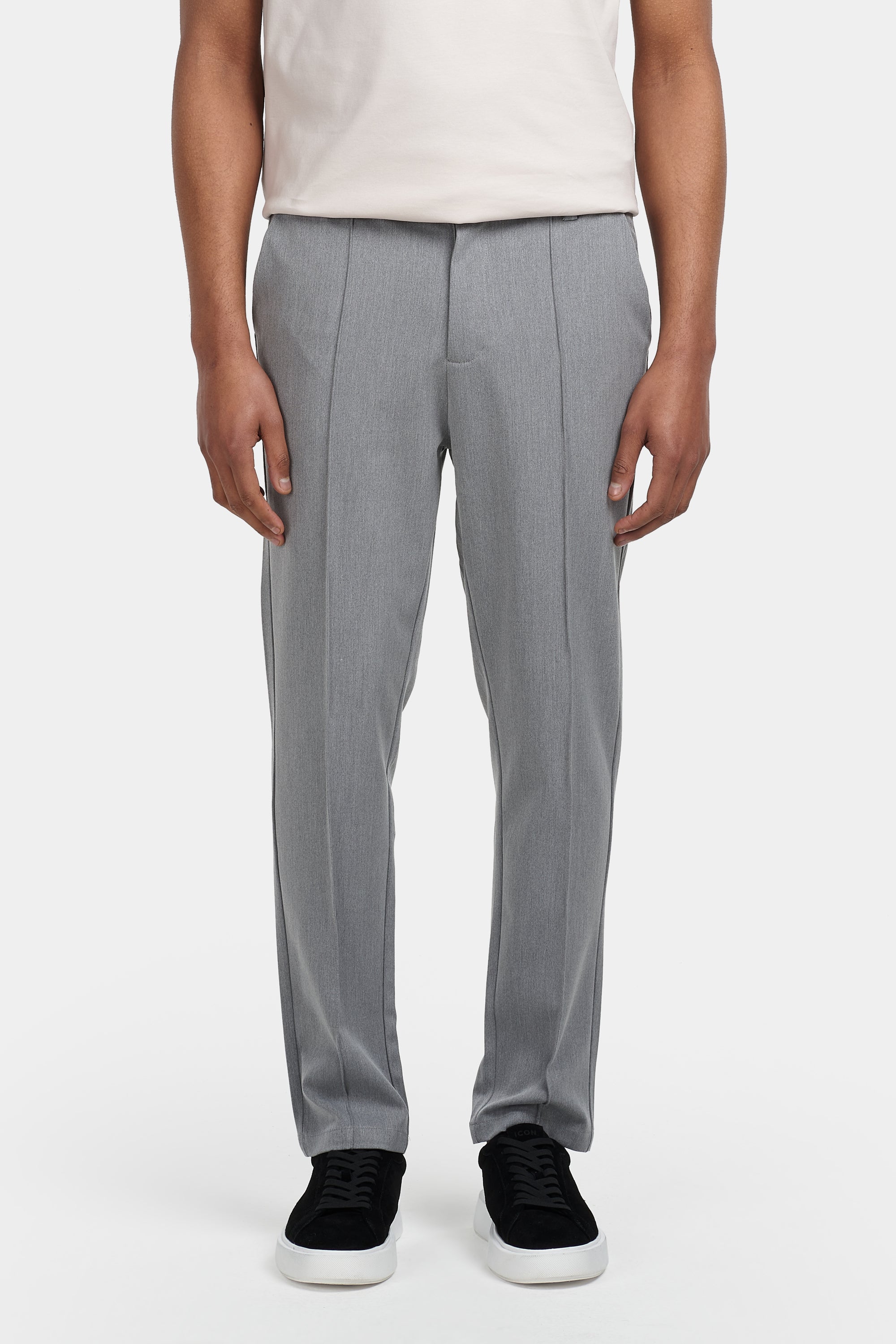 Los pantalones de Lauro