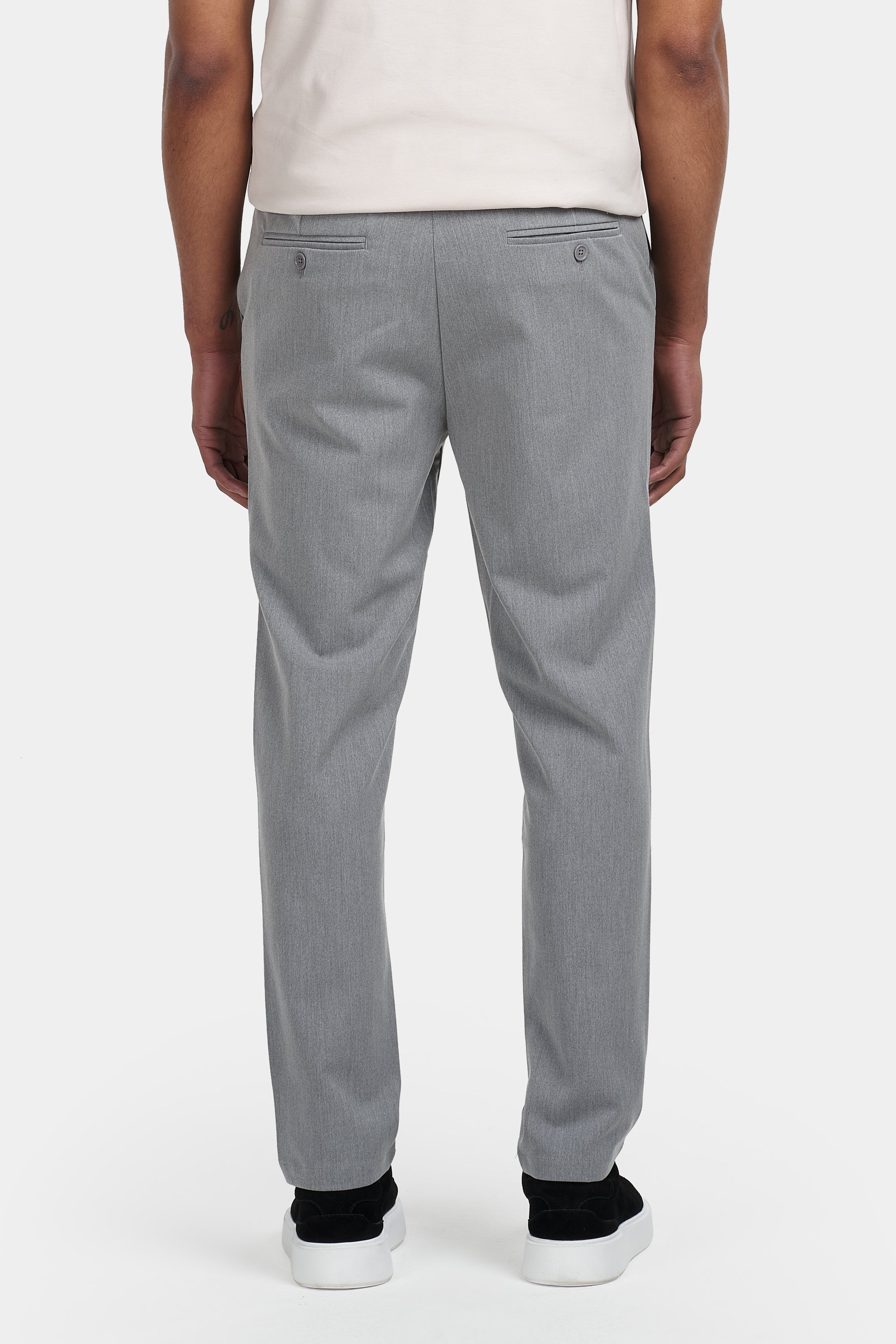 Los pantalones de Lauro