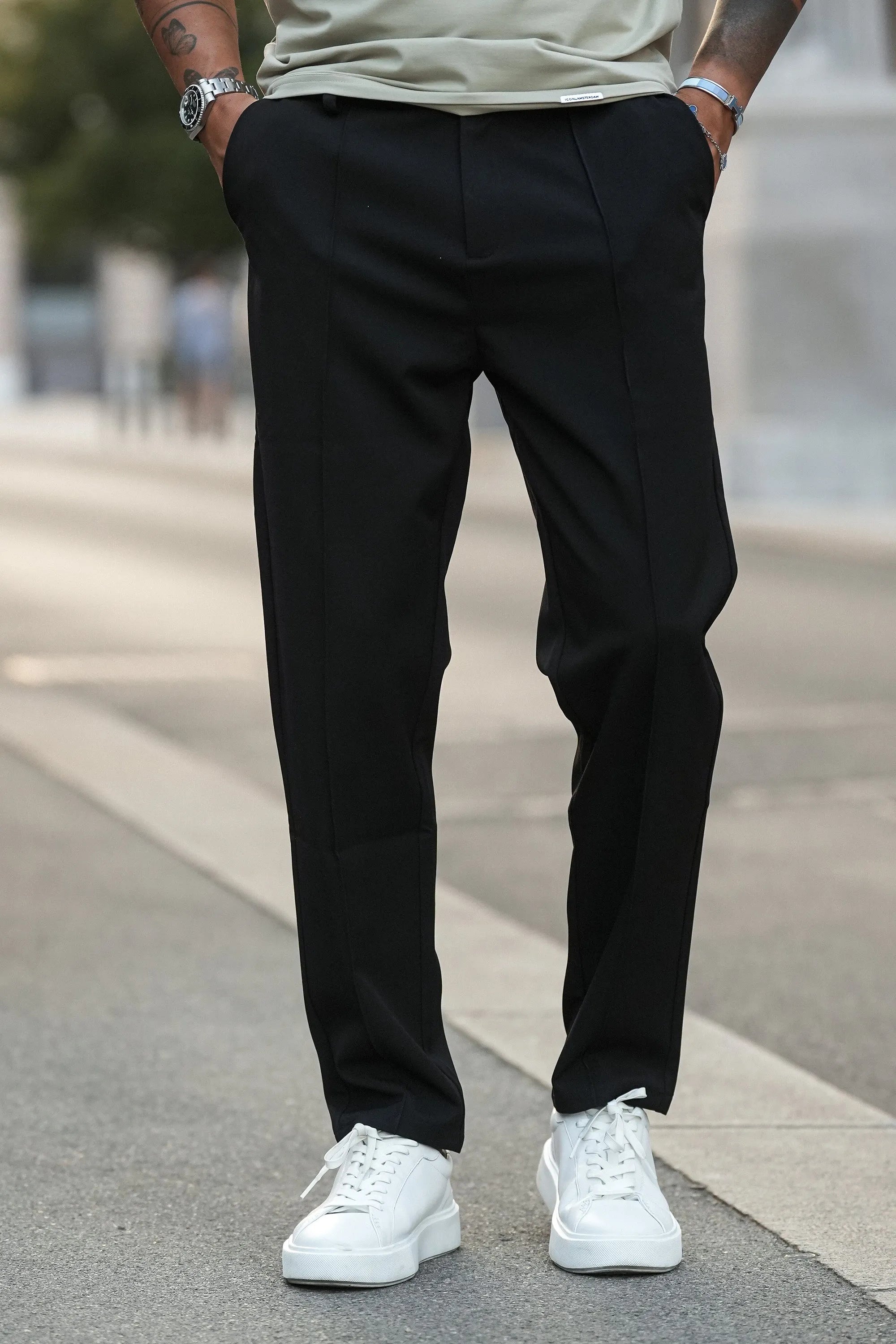 Los pantalones de Lauro